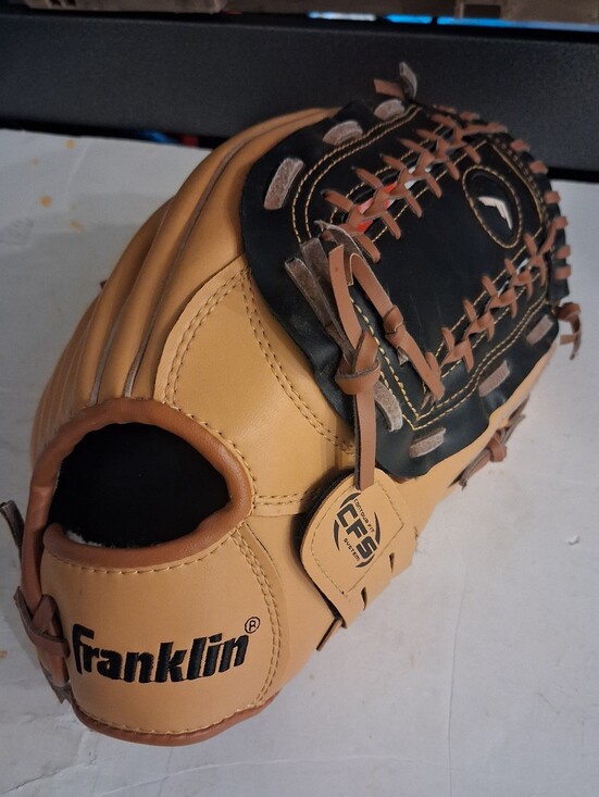 Franklin Other - Franklin 12" Field Master Series Baseball Glove 22603-12"